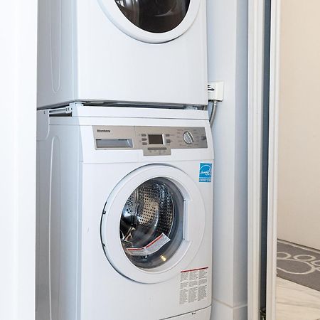 Globalstay. Amazing Downtown Apartments تورونتو المظهر الخارجي الصورة